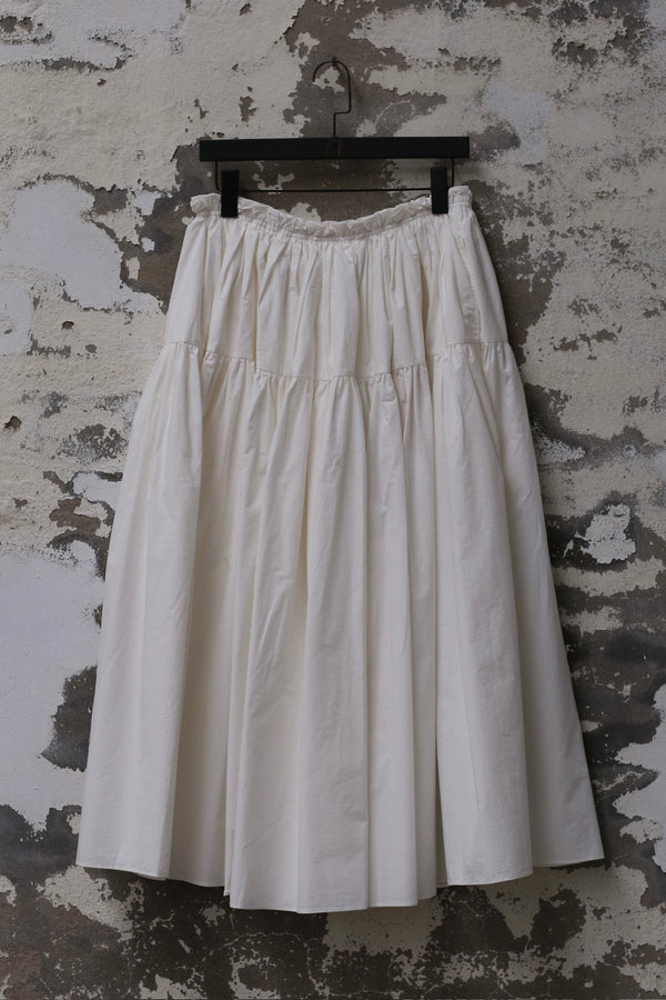 UNISECON 25 Spring/Summer Outline Pleated Skirt USC-U11W67B-BAI White